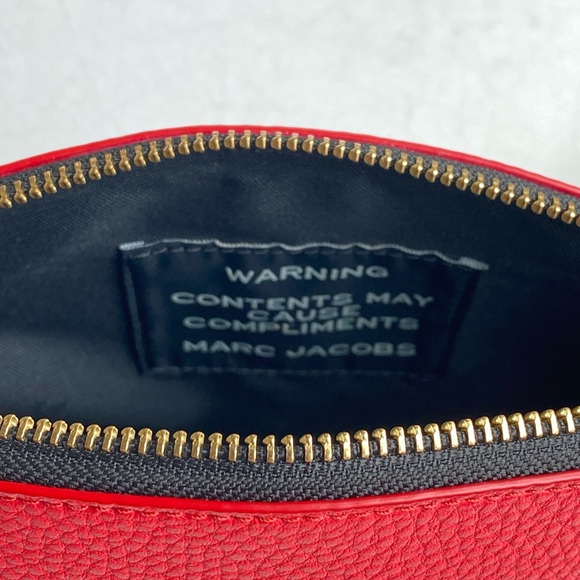 Marc Jacobs Bold Red Cosmetic Bag - Picture 4 of 4